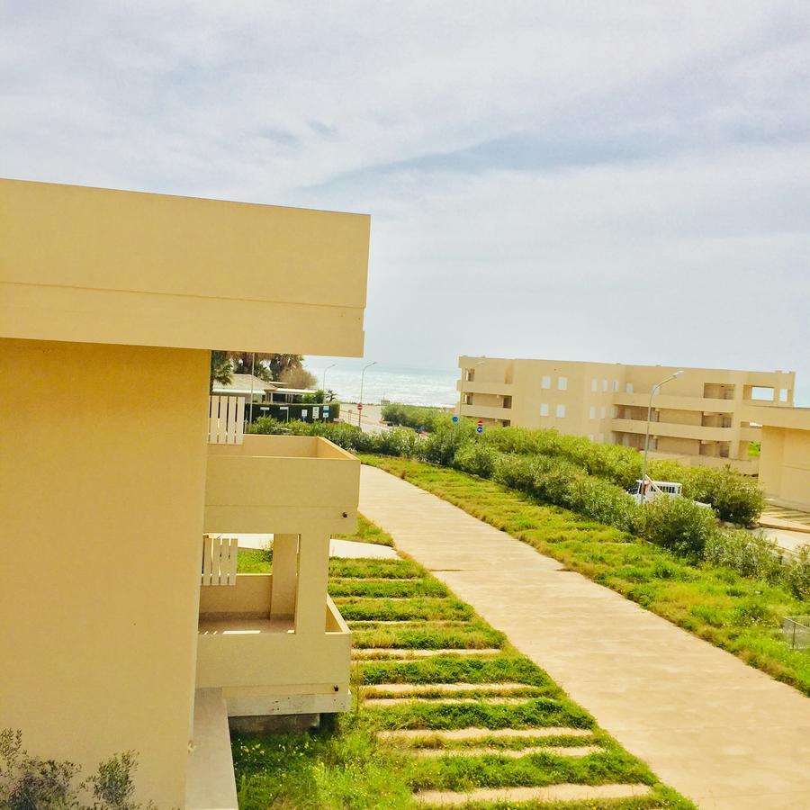 Pietre A Mare Aparthotel Marina di Ragusa Exterior foto